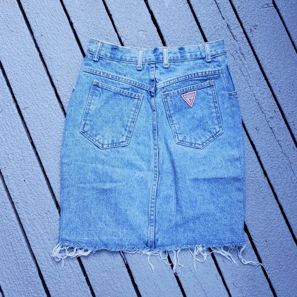 Vintage guess skirt - Picture 2 of 4